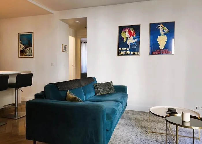 Апартаменты Comfortable - Canal St Martin Париж